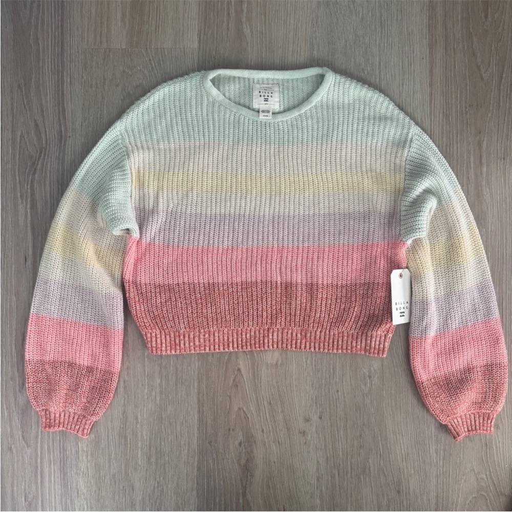 NWT Billabong Changing Tides Rainbow
Pullover Sweater